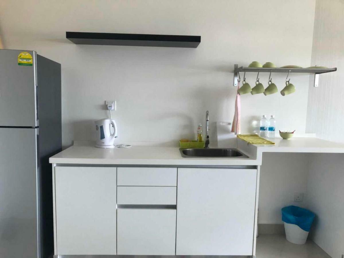 Vivian'S Studio Trefoil Setia Alam Шах Алам Екстериор снимка